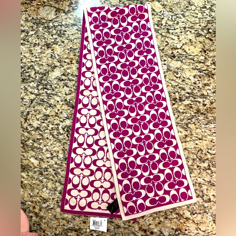 Authentic Coach scarf